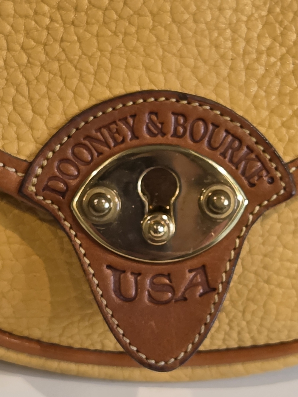 Dooney & Bourke Vintage Palomino Cavalry Body Bag - Picture 2 of 15